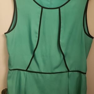 Le Chateau New Teal/Black Top